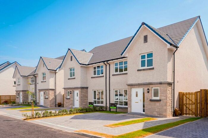 3 Bedroom Semi-Detached House For Sale In Persley Den Drive, Bucksburn, Aberdeen, AB21