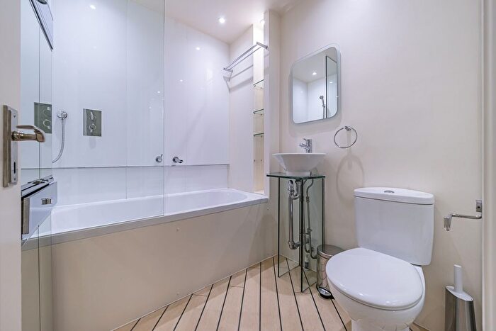 1 Bedroom Flat To Rent In Lower Sloane Street, London, SW1W