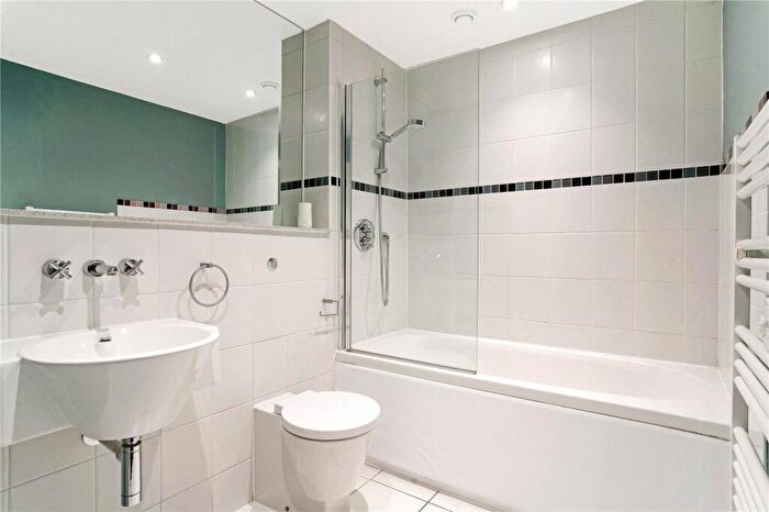 2 Bedroom Apartment To Rent In Honeybourne Way, Cheltenham, Gloucestershire, GL50