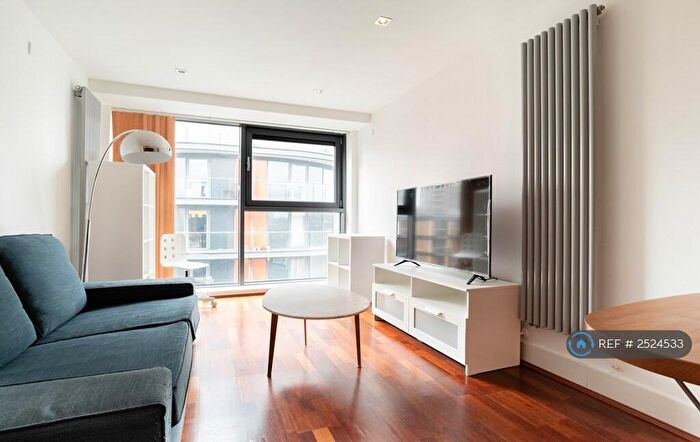 1 Bedroom Flat To Rent In Millharbour, London, E14