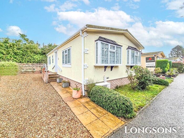 2 Bedroom Mobile/park Home For Sale In Peacehaven Park, Marham, PE33