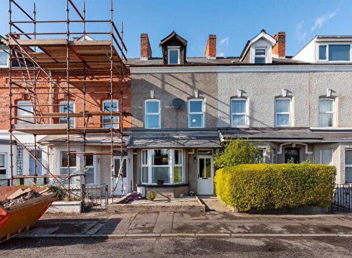 4 Bedroom Terrace House For Sale In Campbell Park Avenue, Belfast, BT4