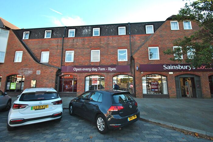 2 Bedroom Flat To Rent In Eastcheap, Letchworth Garden City, SG6