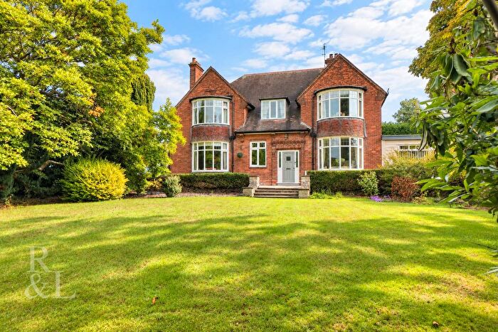 3 Bedroom Detached House For Sale In Burton Road, Overseal, Swadlincote, DE12
