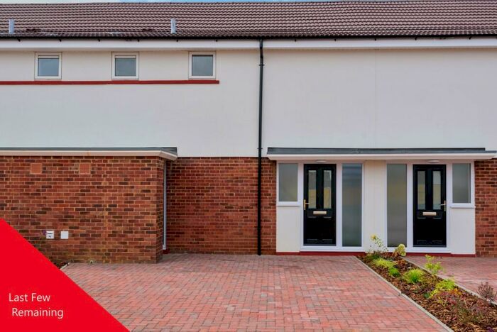 2 Bedroom Terraced House For Sale In Spey Road, Abingdon, Oxfordshire, OX13