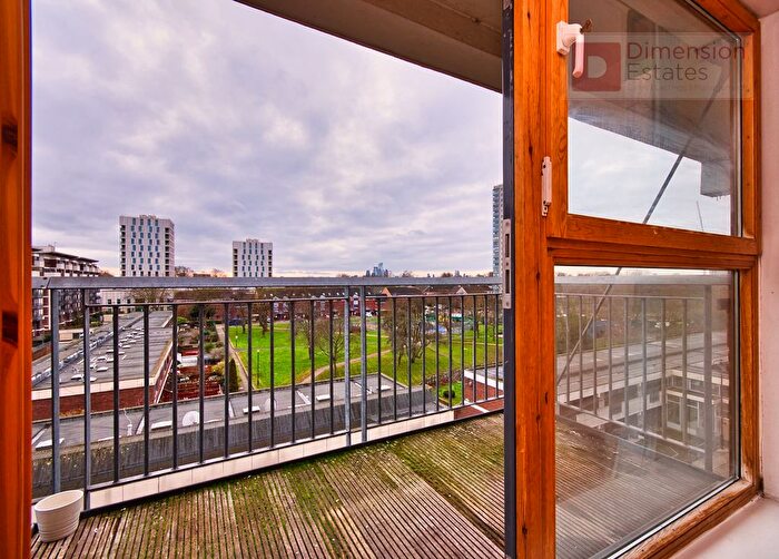 1 Bedroom Flat To Rent In Muir Road, Hackney, London, E5