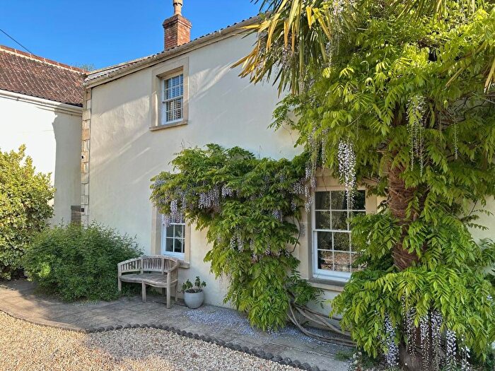 4 Bedroom Semi-Detached House For Sale In Lower Silk Mill, Darshill, Shepton Mallet, BA4