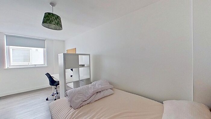 Studio To Rent In Fargate, Sheffield, S1