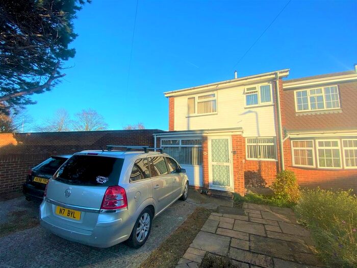 3 Bedroom Semi-Detached House To Rent In Aintree Close, Hillingdon UB8