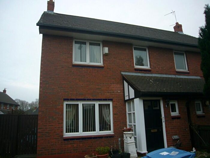 3 Bedroom Semi-Detached House To Rent In Aigburth Street, Liverpool, Merseyside, L7