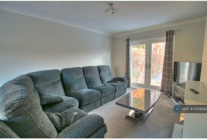 3 Bedroom Terraced House To Rent In Whitbeck Road, Newcastle Upon Tyne, NE5