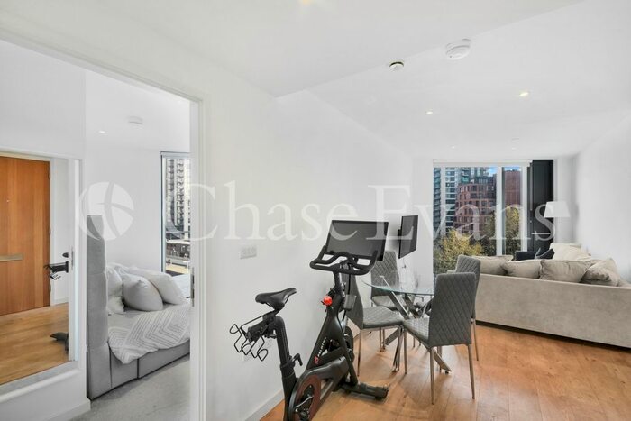 1 Bedroom Flat To Rent In Walworth Road, Elephant Amp; Castle, London, SE1