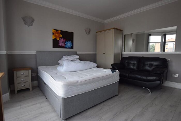 House To Rent In Constitution Hill Road, BH14