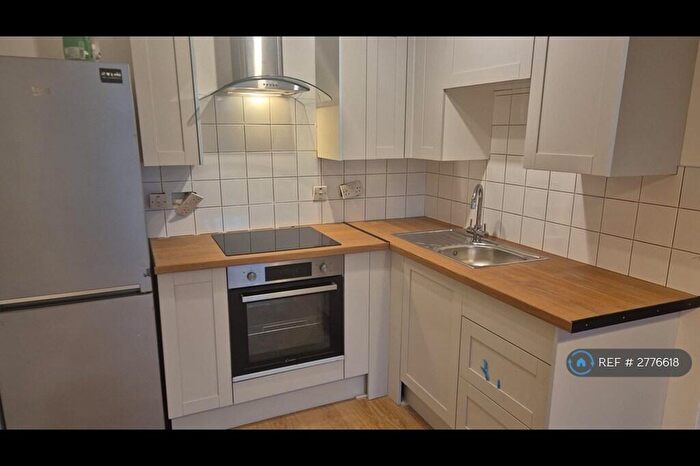 1 Bedroom Flat To Rent In Stillwater Drive, Manchester, M11
