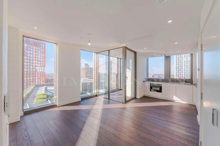 2 Bedroom Flat To Rent In Damac Tower, Nine Elms, London, SW8