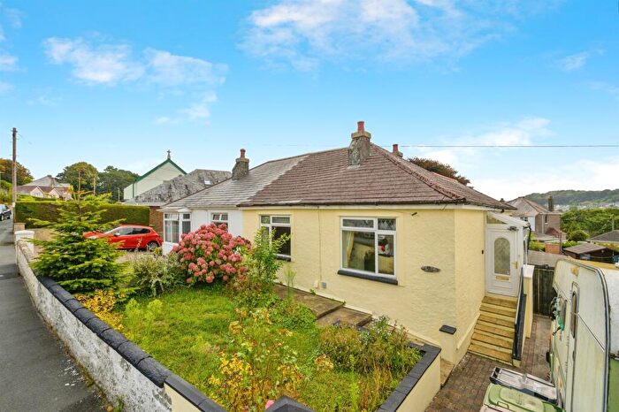 2 Bedroom Semi-Detached Bungalow For Sale In Vicarage Road, Plymouth, PL7