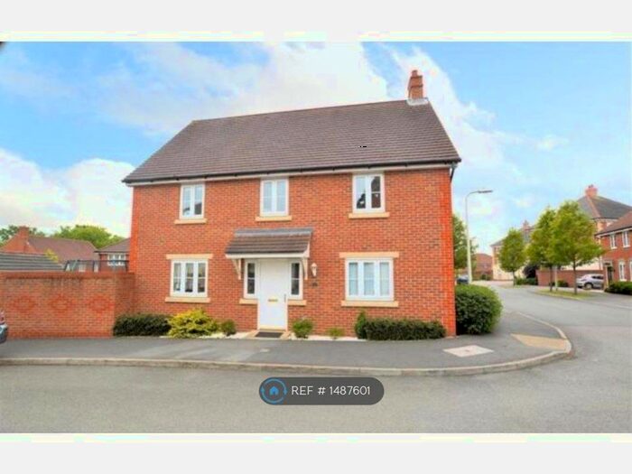 4 Bedroom Detached House To Rent In Chrysanthemum Drive Shinfield, Reading, RG2
