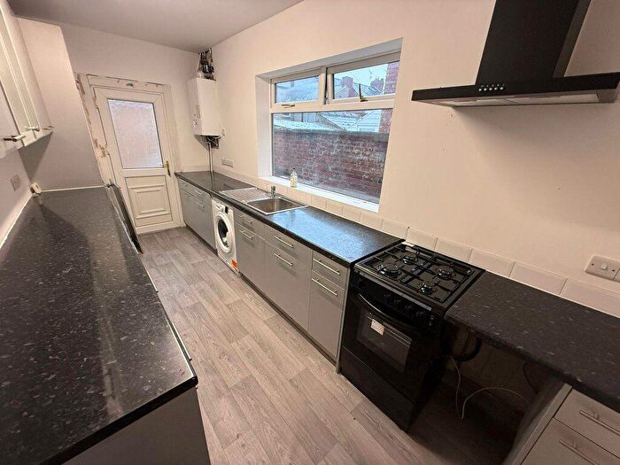 3 Bedroom House To Rent In Easson Road, Darlington, DL3