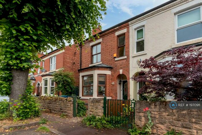 3 Bedroom Semi-Detached House To Rent In Oakfields Road, West Bridgford, Nottingham, NG2