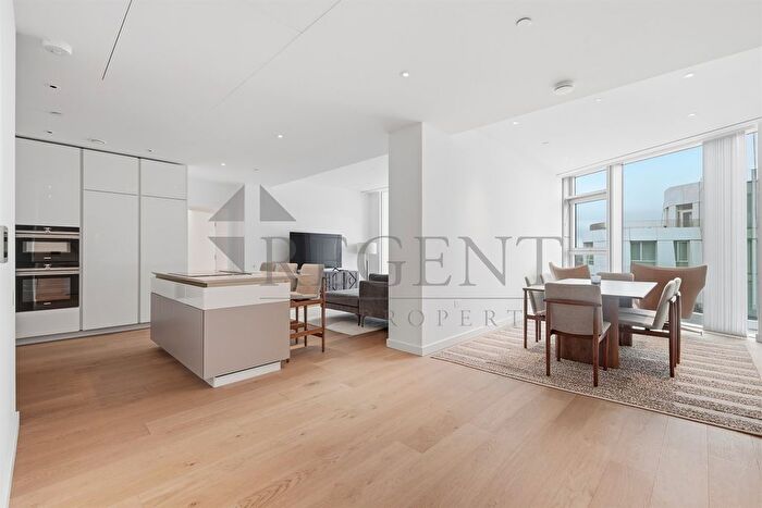 3 Bedroom Flat To Rent In Oakley House, Electric Boulevard, SW11