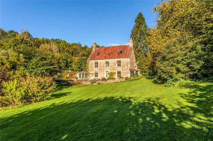 5 Bedroom Property For Sale In Wellow, Bath, BA2