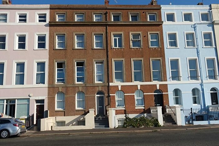 1 Bedroom Flat For Sale In Marina, St Leonards-On-Sea, TN38