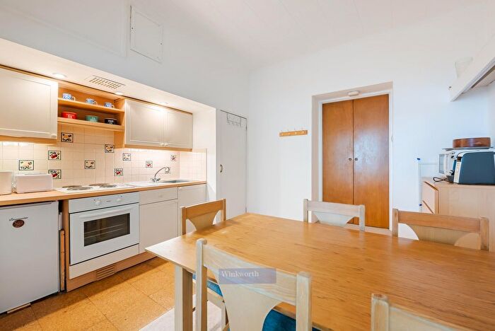 1 Bedroom Flat To Rent In Westmoreland Terrace, London, Uk, SW1V