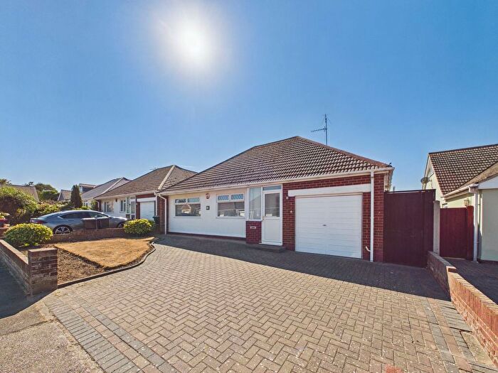 3 Bedroom Detached Bungalow For Sale In David Avenue, Cliftonville, Margate, CT9