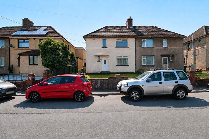 3 Bedroom Semi-Detached House For Sale In Tai Newydd, Ynysybwl, Pontypridd, CF37