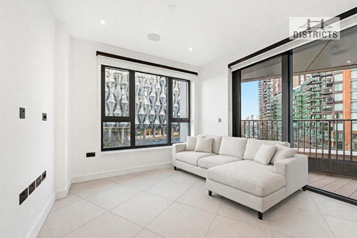 1 Bedroom Apartment To Rent In London Square, Linear Square, SW11