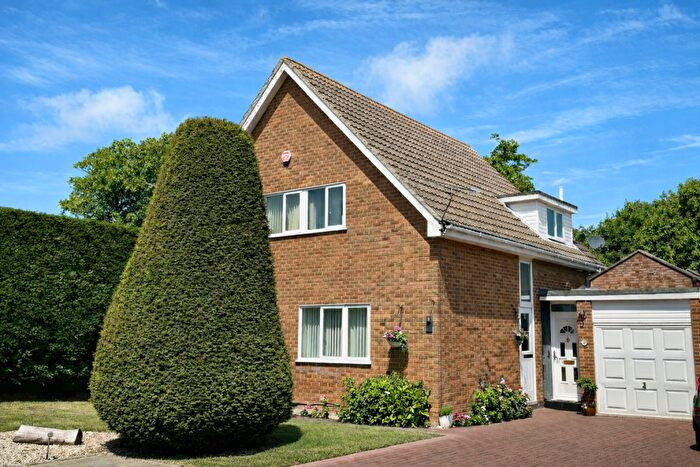 4 Bedroom Detached House For Sale In St Peters Court, Broadstairs, Kent, CT10