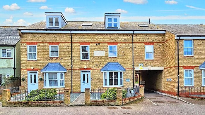 1 Bedroom Flat To Rent In - Park Road, Herne Bay, CT6