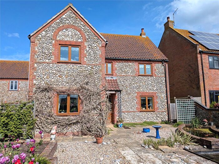 6 Bedroom Detached House For Sale In Cromer Road, Trimingham, Norwich, Norfolk, NR11
