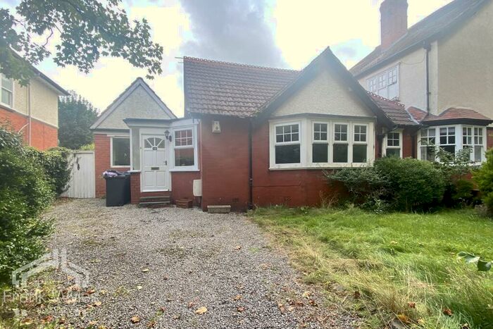 3 Bedroom Bungalow To Rent In Park Avenue, Lytham St Annes, Lancashire, FY8