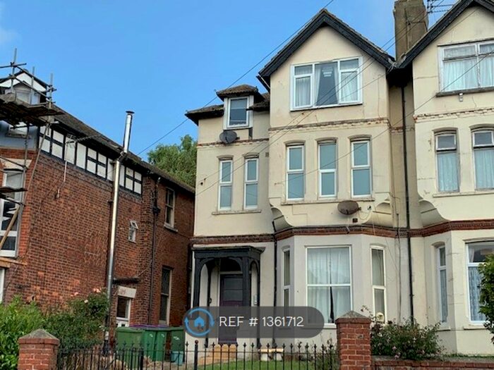 2 Bedroom Flat To Rent In Sandgate Hill, Sandgate, Folkestone, CT20