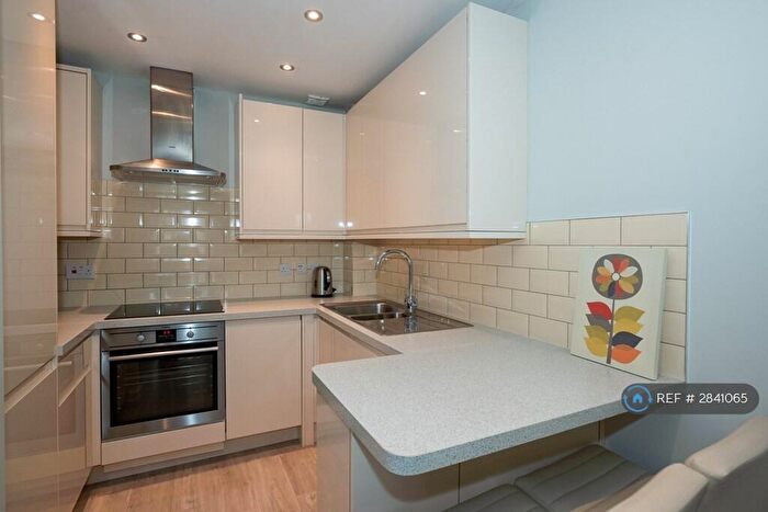 1 Bedroom Flat To Rent In Byron Court, Southampton, SO15