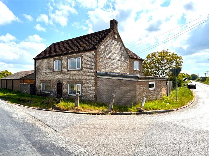 4 Bedroom Detached House For Sale In Crossways Cottage, Thetford Road, Northwold, Thetford, IP26
