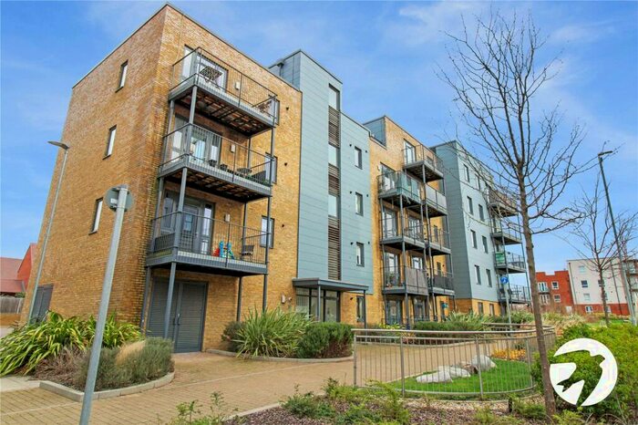 2 Bedroom Flat To Rent In Motte Lane, Castle Hill, Ebbsfleet Valley, Swanscombe, DA10