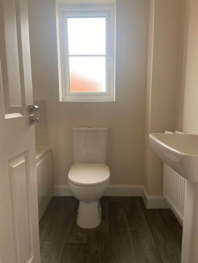 Property To Rent In Wellington Avenue, New Waltham, Grimsby, DN36