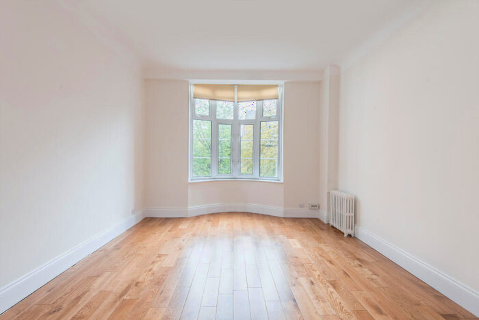 1 Bedroom Apartment To Rent In Grove End Gardens, Grove End Road, St John's Wood, London, NW8