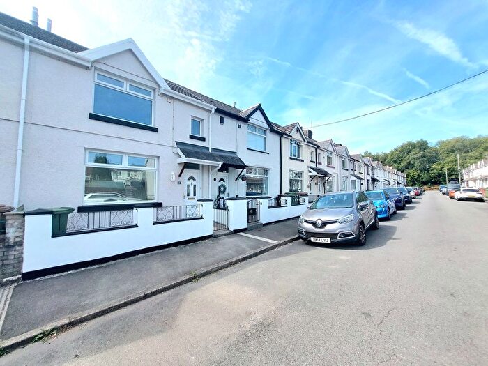 3 Bedroom Terraced House To Rent In George Street, Ystrad Mynach, CF82