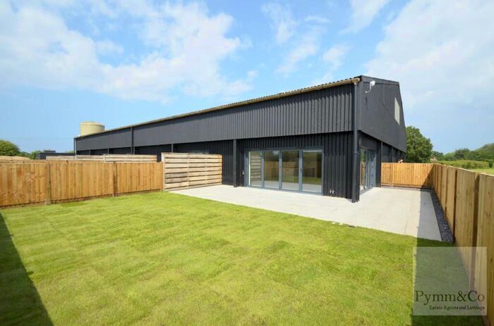 2 Bedroom Barn Conversion To Rent In Oak Road, Dilham, NR28