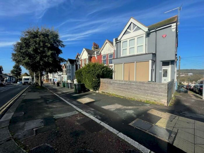 6 Bedroom Terraced House To Rent In Elm Grove, Brighton, East Sussex, BN2