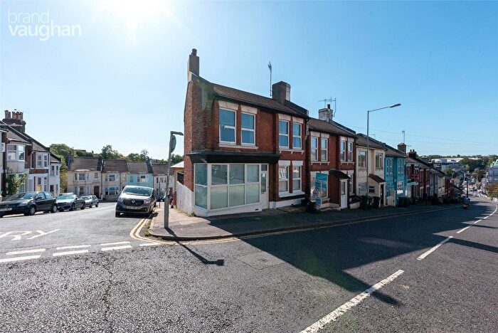 4 Bedroom End Of Terrace House To Rent In Bear Road, Brighton, East Sussex, BN2