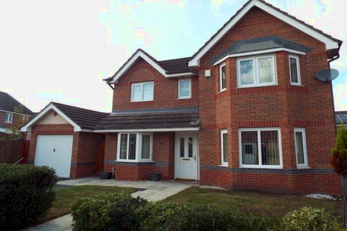 4 Bedroom Property To Rent In Larkspur Grove, Warrington, WA5