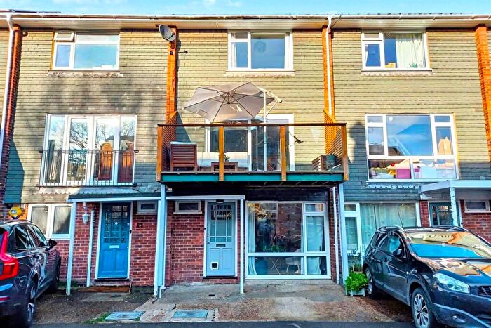 4 Bedroom Terraced House For Sale In Hyde (Winchester), SO23