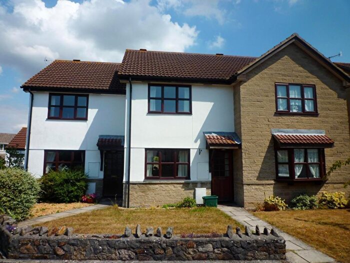 2 Bedroom Terraced House To Rent In Farmhouse Close, Nailsea, Bristol, Somerset, BS48