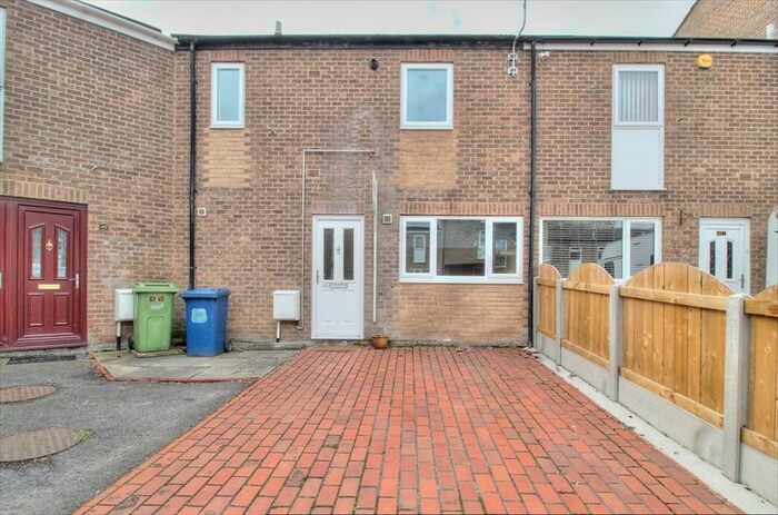 3 Bedroom Terraced House To Rent In Lumley Close, Washington, Tyne And Wear, NE38
