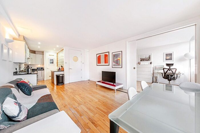 1 Bedroom Flat For Sale In New Globe Walk, London, SE1