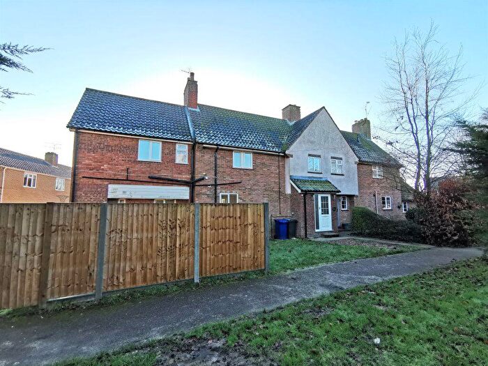4 Bedroom House To Rent In Elms Close, Great Barton, IP31